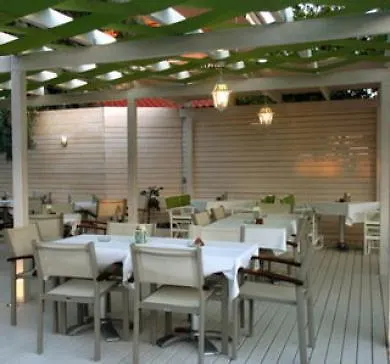 Hotel Ioli